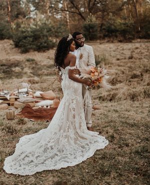 Image post by @theknot on Instagram