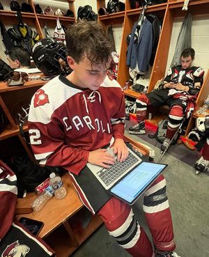 Image post by @verberohockey on Instagram
