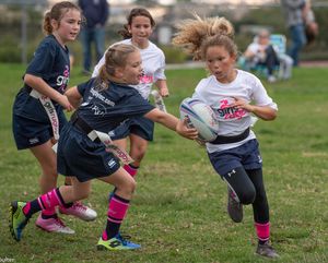 Image post by @girlsrugbysocal on Instagram