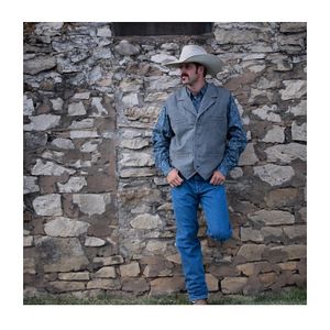 Image post by @schaeferoutfitter on Instagram