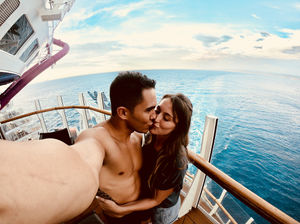 Image post by @therealcarlospena on Instagram