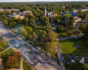Image post by @uofnh on Instagram