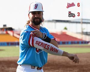Image post by @florenceyallsbaseball on Instagram