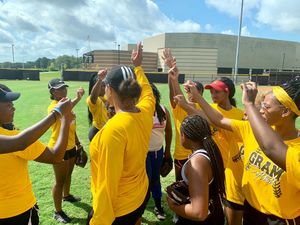 Image post by @gramblingathletics on Instagram