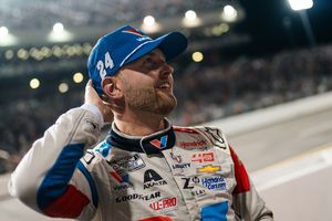Image post by @teamhendrick on Instagram