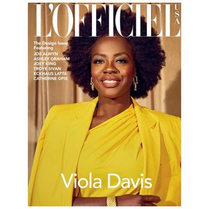 Image post by @daniellelevitt on Instagram