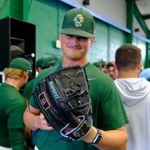 Image post by @greenwavebsb on Instagram