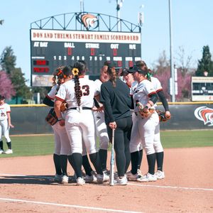Image post by @pacificsoftball on Instagram