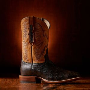 Image post by @tonylamaboots on Instagram