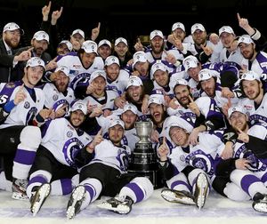 Image post by @readingroyals on Instagram