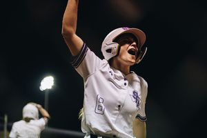 Image post by @sfa_softball on Instagram