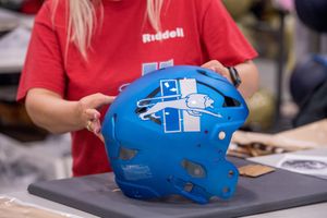 Image post by @RiddellSports on Twitter