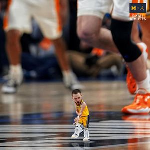 Image post by @umichbball on Instagram