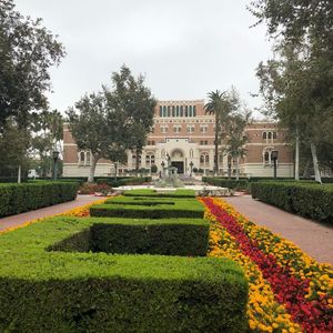 Image post by @uscdornsife on Instagram