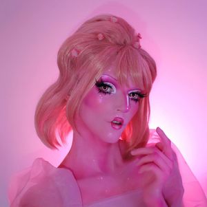 Image post by @lillyteel on Instagram