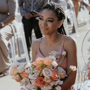 Image post by @lesliemarieevents on Instagram