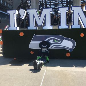 Image post by @blitztheseahawk on Instagram