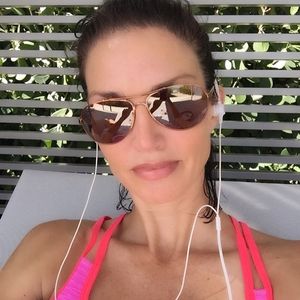 Image post by @elenacardone on Instagram