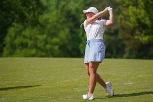 Image post by @KUWomensGolf on Twitter