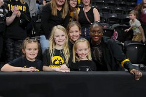 Image post by @IowaGymnastics on Twitter