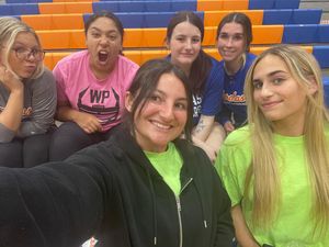 Image post by @purchasewlax on Instagram