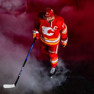 Image post by @nhl_jerseyz on Instagram