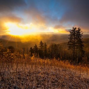 Image post by @jpotterphoto on Instagram