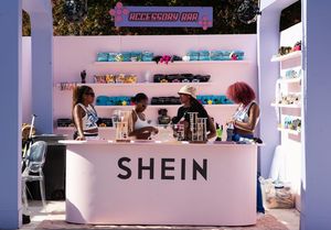 Image post by @shein_us on Instagram