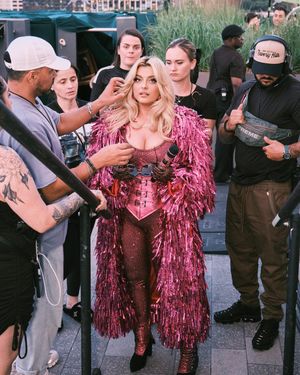 Image post by @beberexha on Instagram