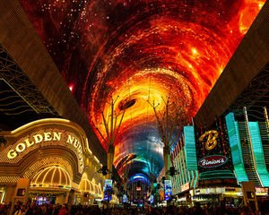 Image post by @fremontstreet on Instagram