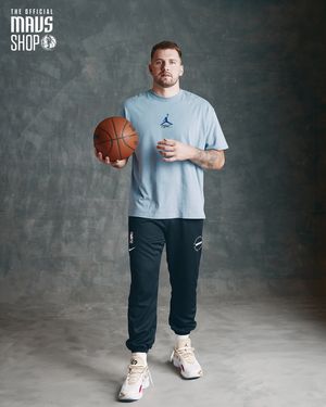 Image post by @dallasmavsshop on Instagram