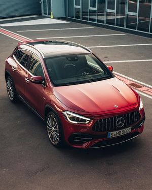 Image post by @mercedesamg on Instagram