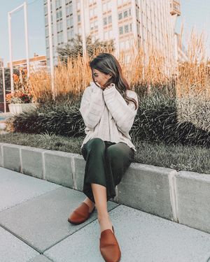 Image post by @belowthesamesun on Instagram