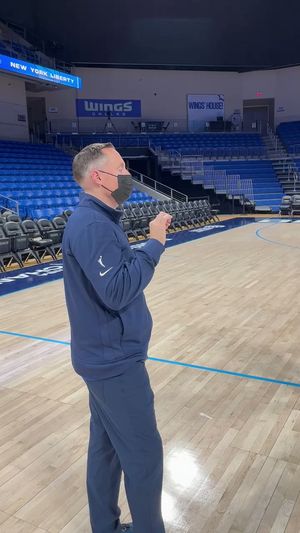 Image post by @dallaswings on Twitter