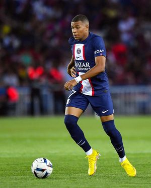 Image post by @psg on Instagram