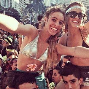 Image post by @lelepons on Instagram