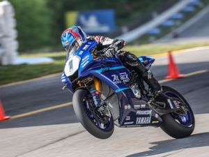 Image post by @motoamerica on Instagram