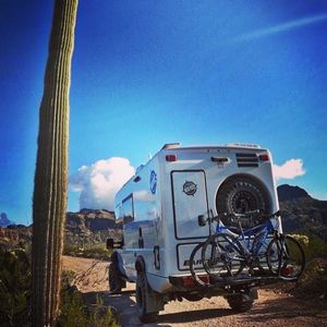 Image post by @earthroamer on Instagram