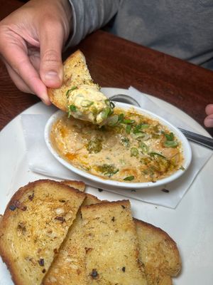 Image post by @houlihans on Instagram