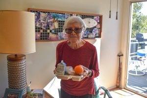 Video post by @mealsonwheelswest on Facebook