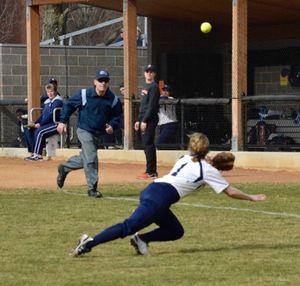 Image post by @yalesoftball on Instagram