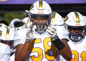 Image post by @onazfootball on Instagram