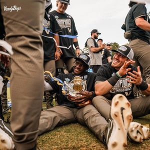 Image post by @vandyboys on Instagram