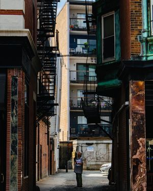 Image post by @caramooneyphoto on Instagram