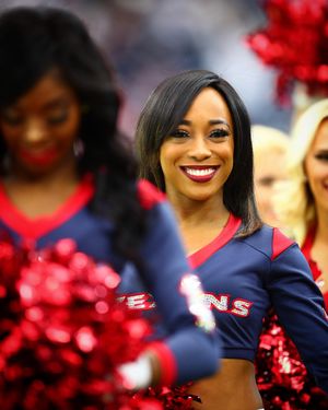 Image post by @texanscheerleaders on Instagram