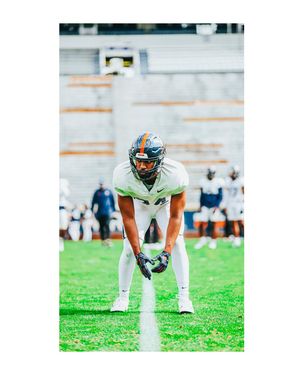 Image post by @uvafootball on Instagram