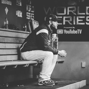 Image post by @losdodgers on Instagram