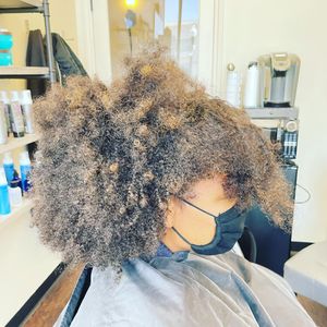 Image post by @t.c.salon on Instagram