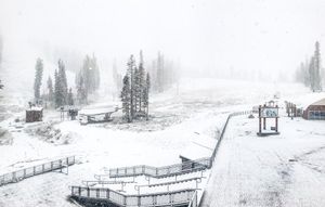 Image post by @sierra_at_tahoe on Instagram