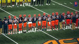 Image post by @cuse on Twitter